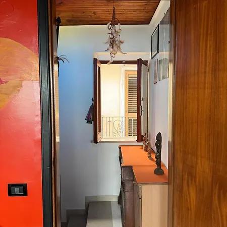 La Casa Della Sarta שילה